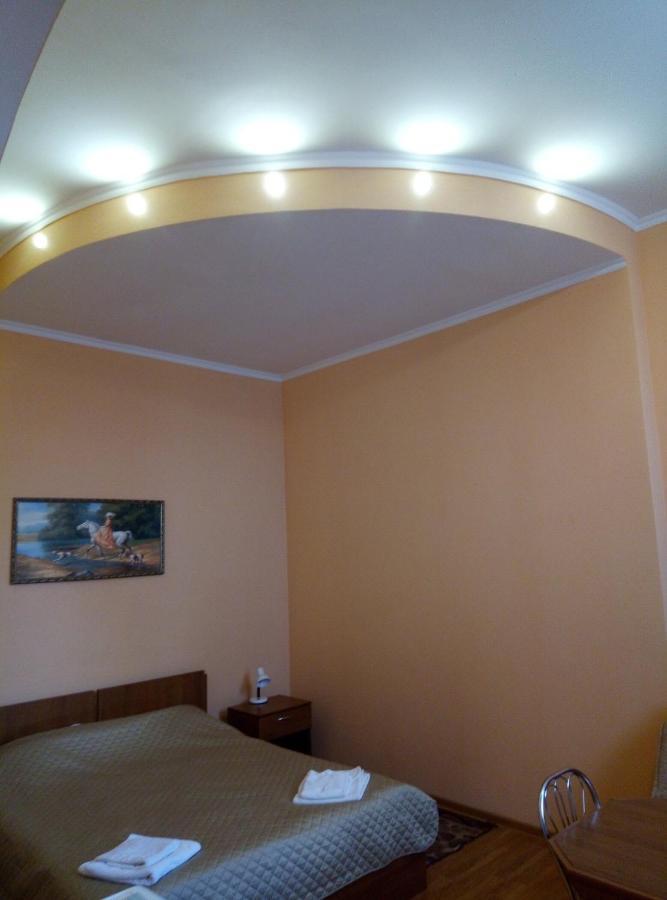 Готель "У Свата" Гришківці Бердичівський Р-Н Hryshkivtsi Exterior foto